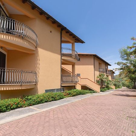Residence Pietre Bianche Aparthotel Pizzo  Eksteriør bilde
