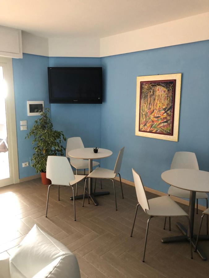 Residence Pietre Bianche Aparthotel Pizzo  Eksteriør bilde